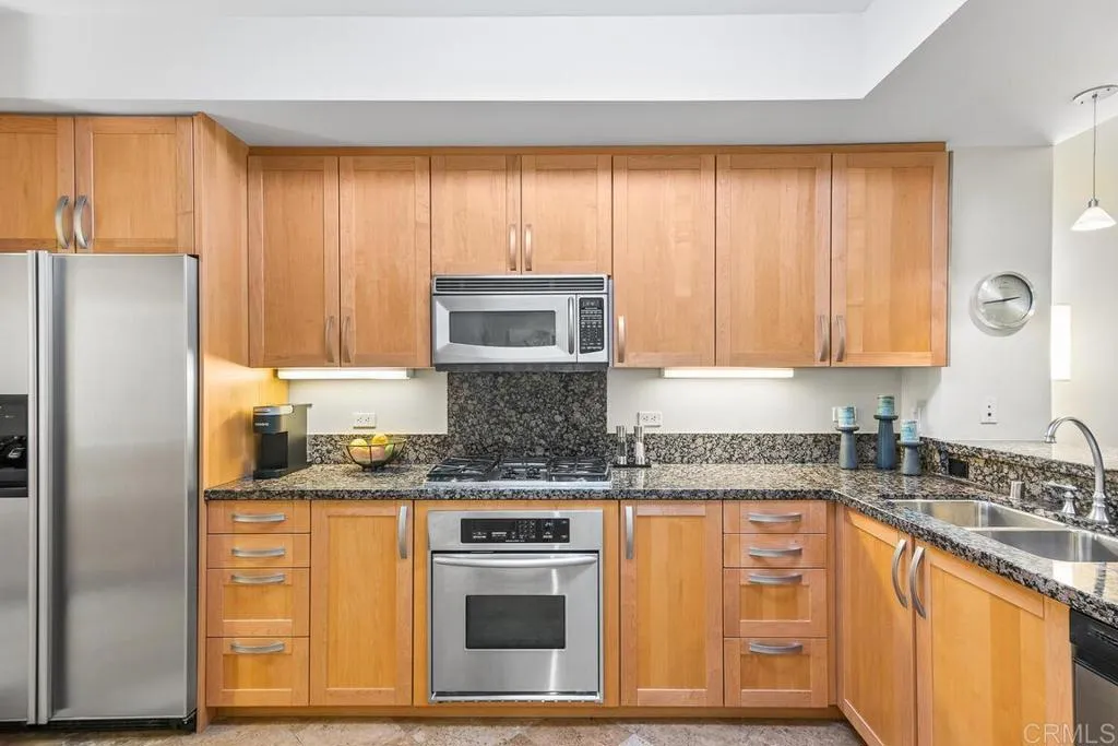 https://cdn.realtyfeed.com/cdn/127/306192482/05609b93f3098e1ad4c3553b5089dcf6.webp