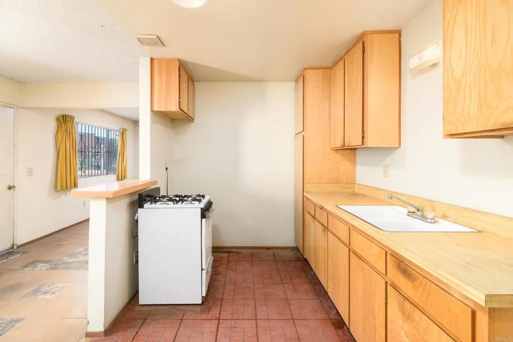 https://cdn.realtyfeed.com/cdn/127/306194542/0a30e4af7ddffb25edb3b82448a9dd33.webp