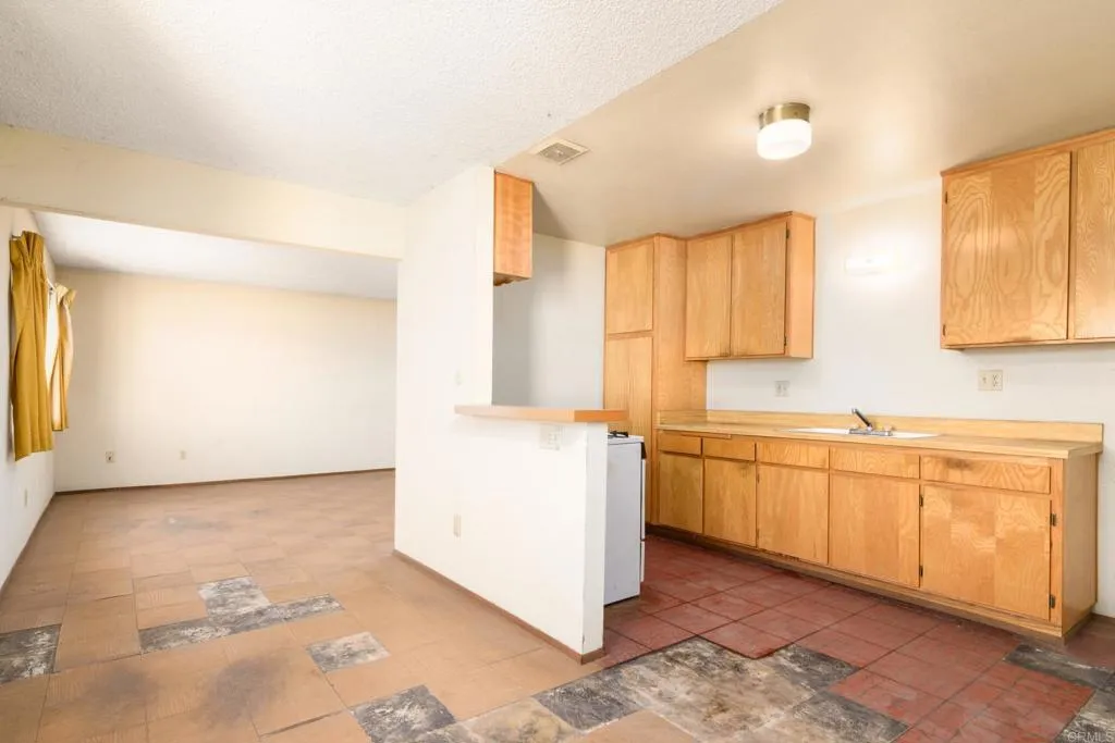 https://cdn.realtyfeed.com/cdn/127/306194542/4003c7e2ef12a3f2818eaba87a180653.webp