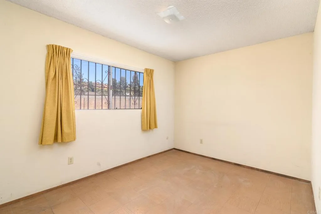 https://cdn.realtyfeed.com/cdn/127/306194542/b40574555b165581231f2ebf696c04e5.webp