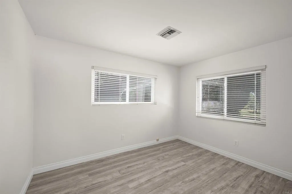 https://cdn.realtyfeed.com/cdn/127/306195385/1a5b382d9281036fb304fad339e0bb7c.webp