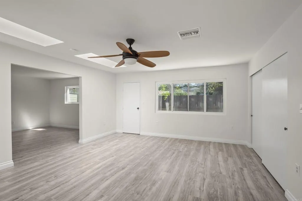https://cdn.realtyfeed.com/cdn/127/306195385/6a7ed0a90bcd10a964e1c892c05d82c1.webp