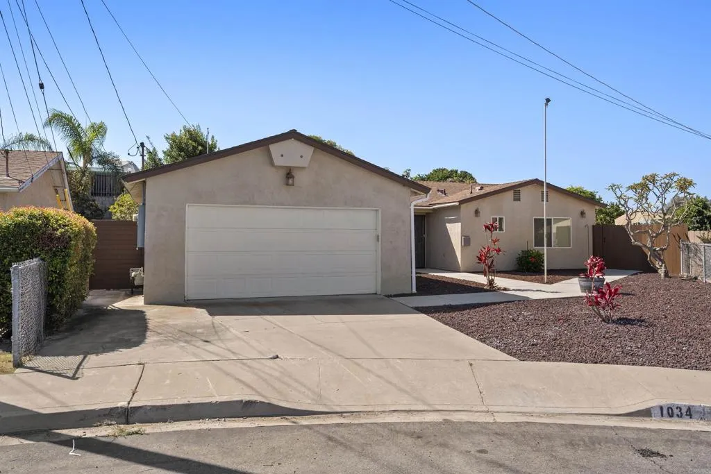https://cdn.realtyfeed.com/cdn/127/306195385/a766ba95d31bd79fe47bebbb561ce068.webp