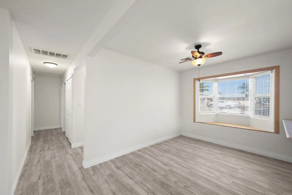 https://cdn.realtyfeed.com/cdn/127/306195385/bd1ca06c4641b45a542a538371eb3c44.webp