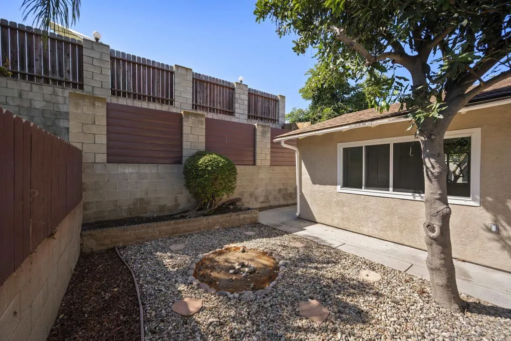 https://cdn.realtyfeed.com/cdn/127/306195385/c3ded2afb7d5e36232d5315dcdeda974.webp