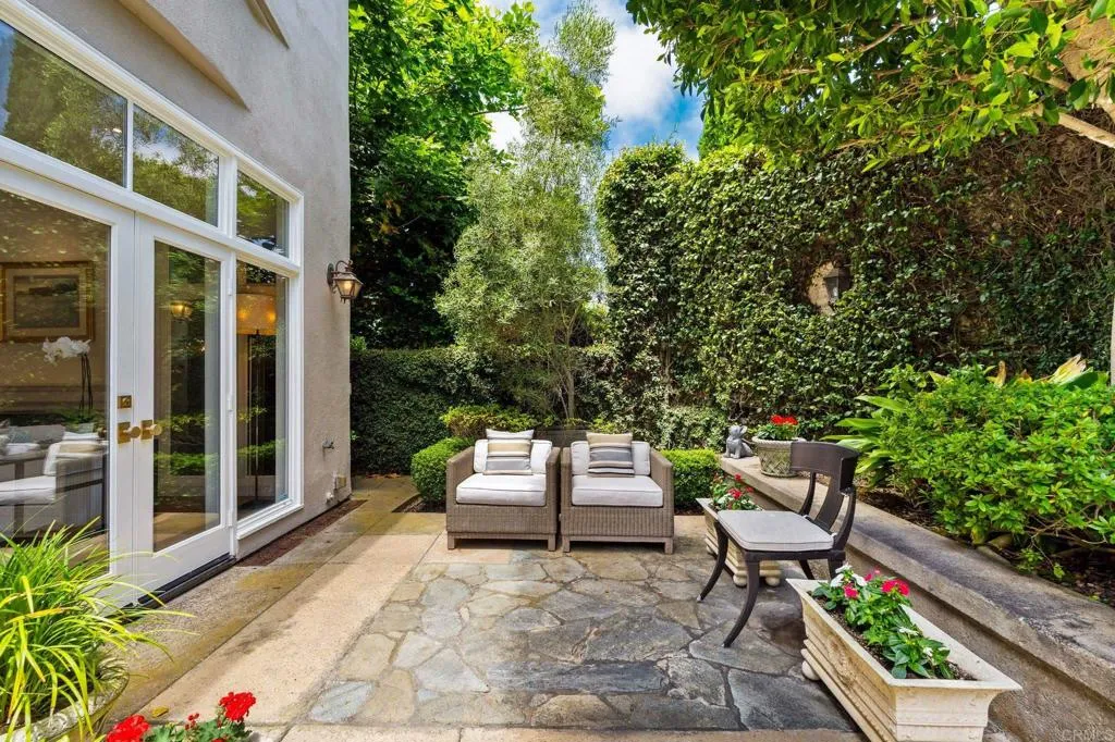 https://cdn.realtyfeed.com/cdn/127/306200081/1ba23f2eb021a898fa60be1ca0302e68.webp