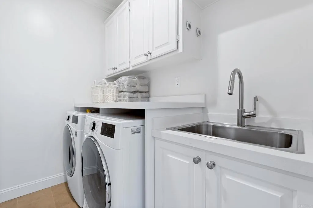 https://cdn.realtyfeed.com/cdn/127/306200081/a49ec147be8852efd0bd336398023ea6.webp