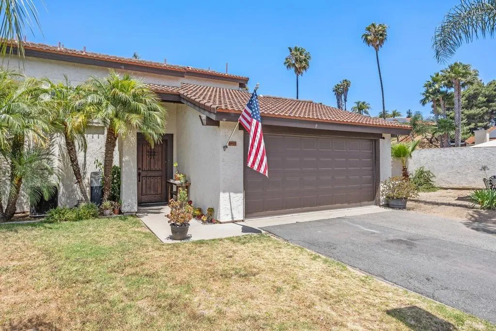 https://cdn.realtyfeed.com/cdn/127/306200182/868ee8c8e9a325852801d950ea3a1776.webp