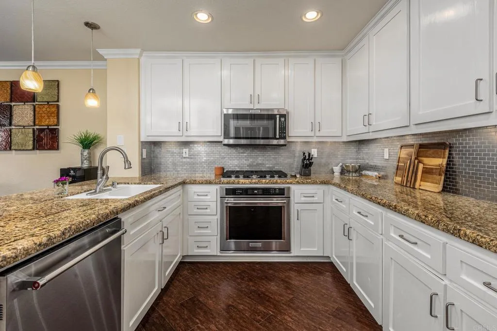 Photo #6: NDP2405473 Listing 