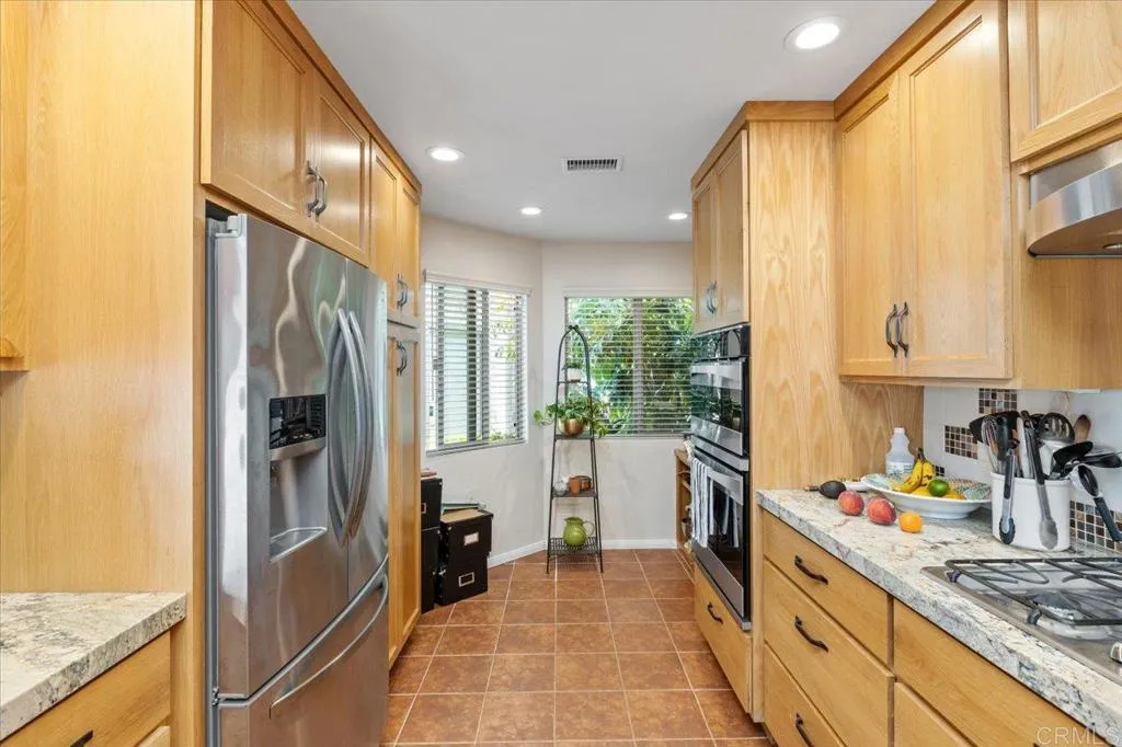 Photo #4: NDP2405482 Listing 