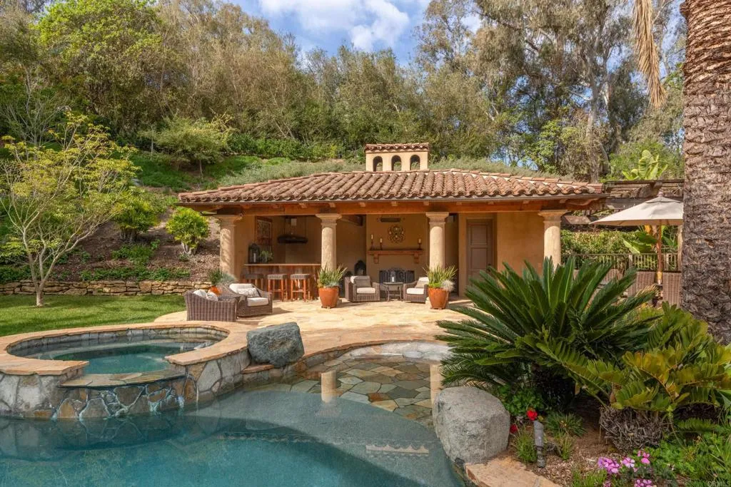 https://cdn.realtyfeed.com/cdn/127/306202740/1928af6e564792590d6eee0f127052de.webp