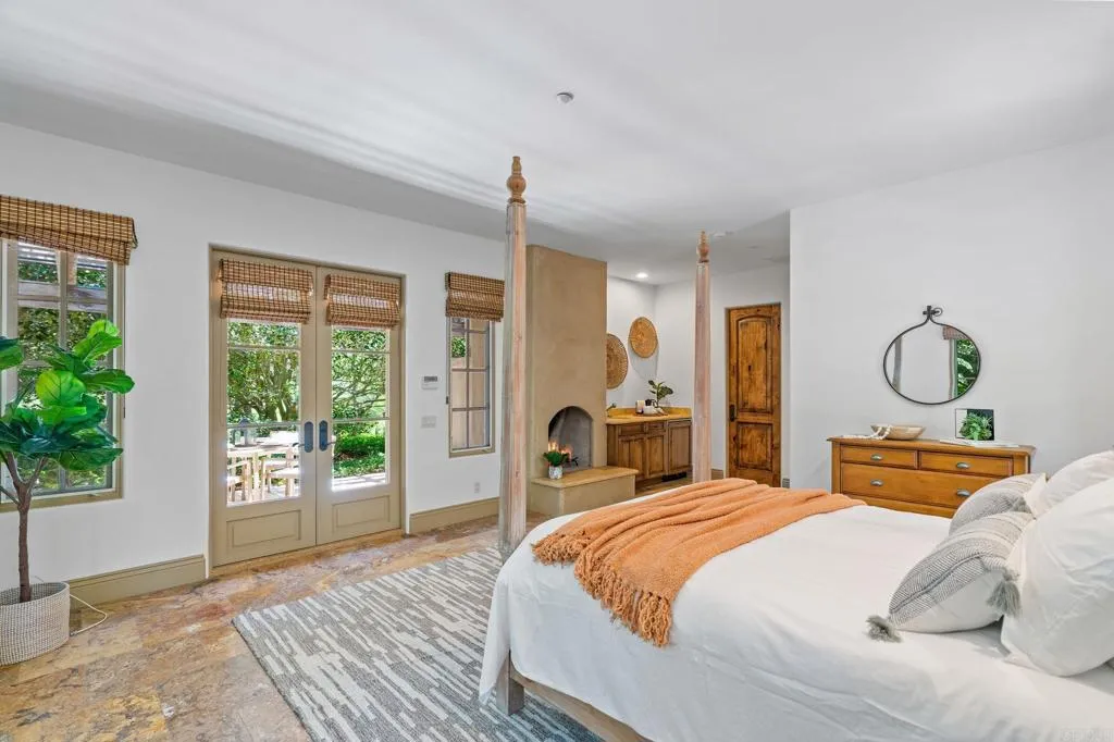 https://cdn.realtyfeed.com/cdn/127/306202740/d6a75cdd1babfdb30d04c53deab3a52b.webp