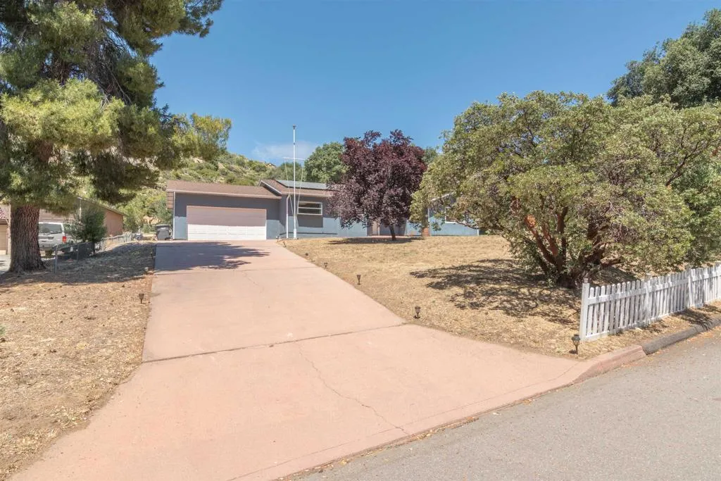 https://cdn.realtyfeed.com/cdn/127/306203202/c026a2fc1e331fe85e00fc8bf2f7950a.webp