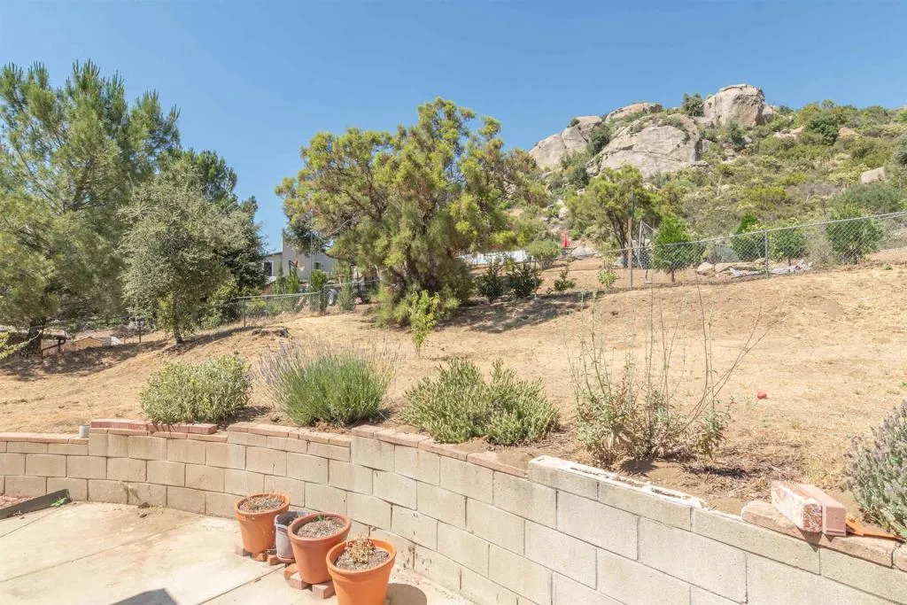 https://cdn.realtyfeed.com/cdn/127/306203202/d98ca6c8cea58d5bfc4ae88dbe4c61b0.webp