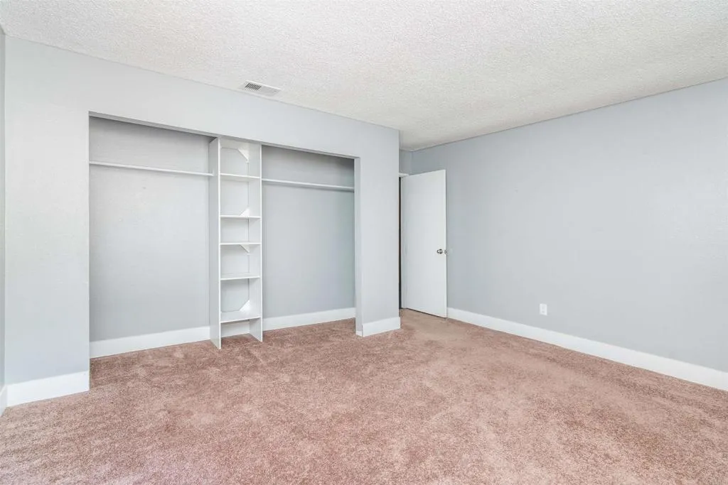 https://cdn.realtyfeed.com/cdn/127/306203202/f68277553d97f9a069b3aa783f9f24a5.webp