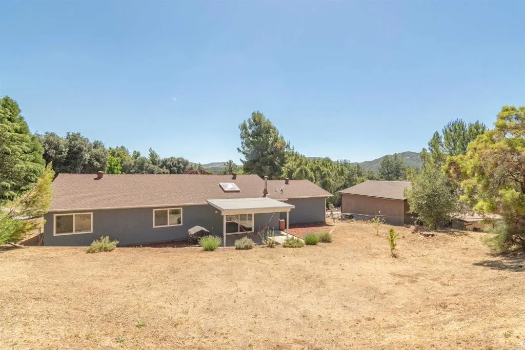 https://cdn.realtyfeed.com/cdn/127/306203202/fc1551c6dae21dd091b36f4b53b49af7.webp