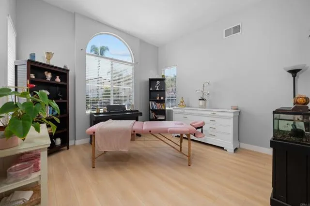 https://cdn.realtyfeed.com/cdn/127/306207687/4c59a7a39e2de870482d79e75793d4e0.webp