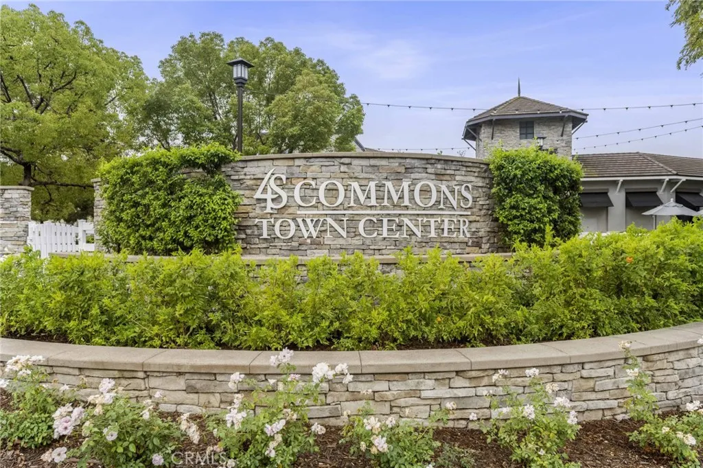 https://cdn.realtyfeed.com/cdn/127/306207733/2ce0fd4746e31c77ca78dbad8bb096d2.webp