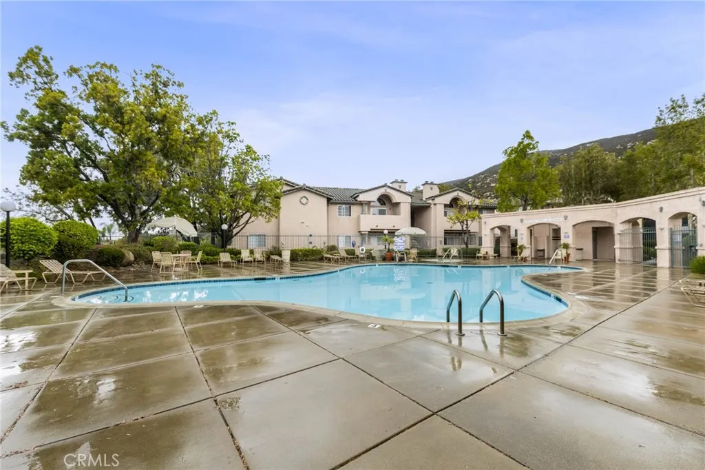 https://cdn.realtyfeed.com/cdn/127/306207733/cc55c704ee3928e5fe3bd54d9eaeb08b.webp