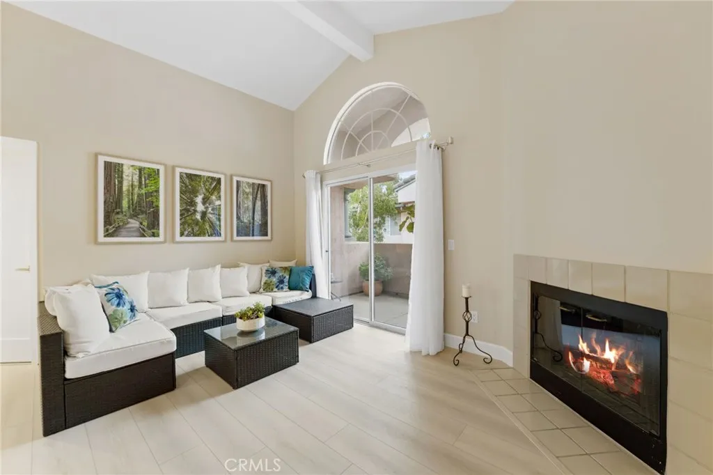 https://cdn.realtyfeed.com/cdn/127/306207733/dc4fd084a8153c3fd2e3d43d528caa93.webp