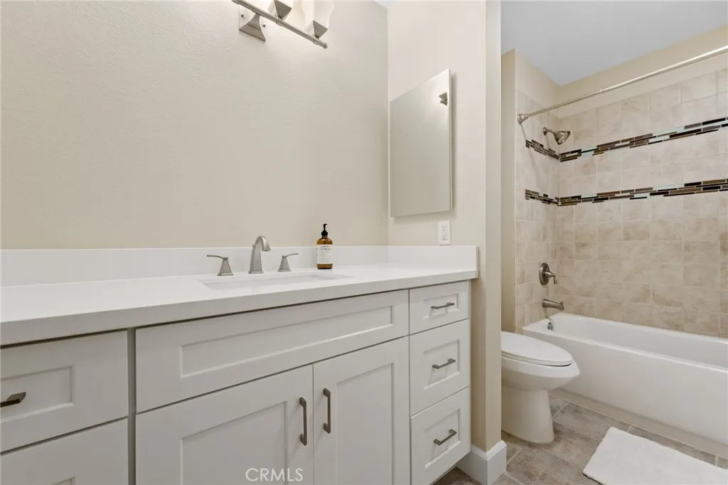 https://cdn.realtyfeed.com/cdn/127/306207733/fd20485ddef896ba251053fd0a00948f.webp