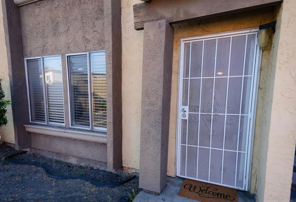 Photo #3: PTP2403881 Listing 