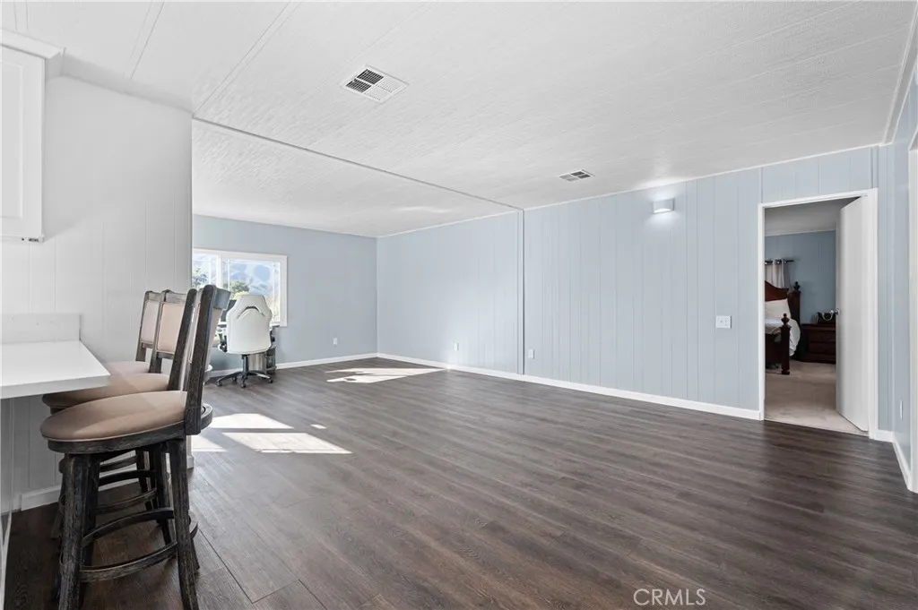 https://cdn.realtyfeed.com/cdn/127/306208217/43907676e881e4d6bab2c91673501166.webp