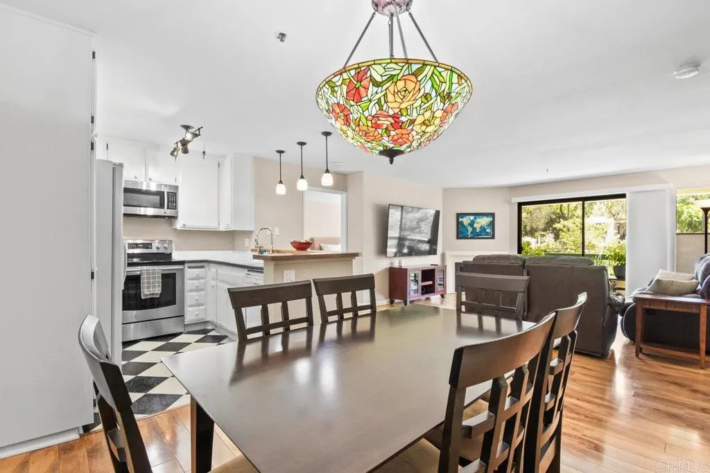 https://cdn.realtyfeed.com/cdn/127/306211371/e3d7e0763076e44c964ec27688f18b50.webp