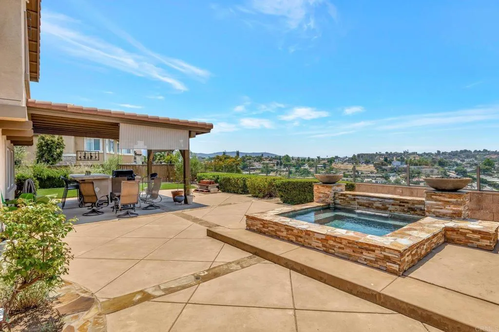 https://cdn.realtyfeed.com/cdn/127/306214433/0b1769ff2d979f88a29f1a02a61e2634.webp