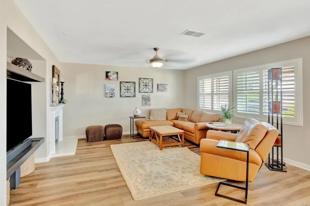 https://cdn.realtyfeed.com/cdn/127/306214433/15eb0b120af4d02b8b1eeab7212b2a2c.webp