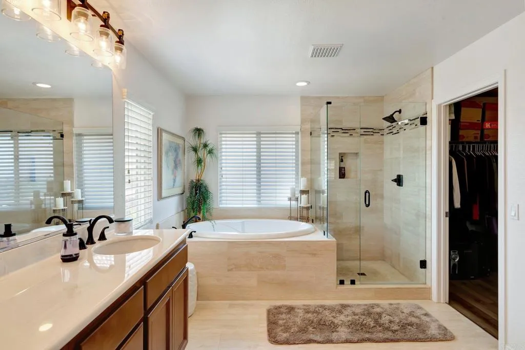 https://cdn.realtyfeed.com/cdn/127/306214433/44b867e7f52b4e04208fa550c8ee2d2c.webp