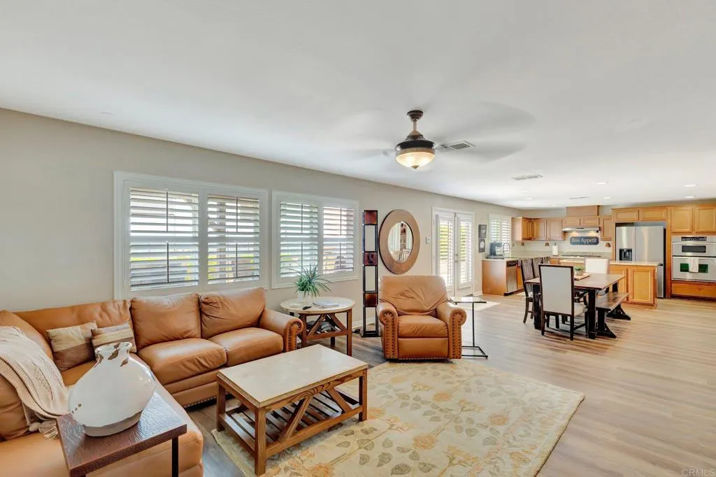 https://cdn.realtyfeed.com/cdn/127/306214433/4b480c9e263de00926eade137cd69e8f.webp