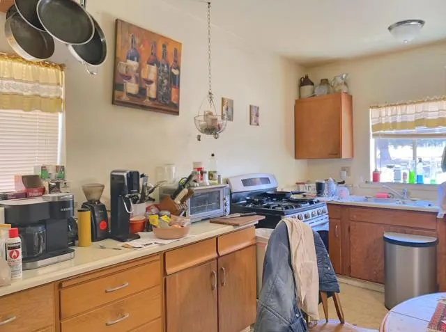 https://cdn.realtyfeed.com/cdn/127/306215196/568da1fafbcc4a1c07c851108dedc071.webp