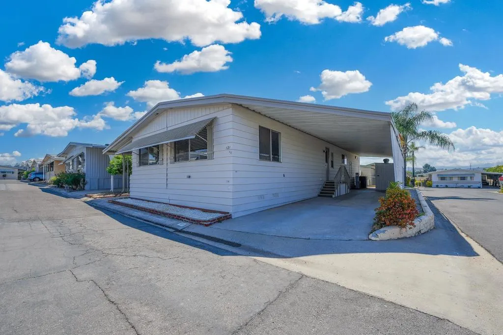 1212 H Street UNIT 121, Ramona, CA, 92065