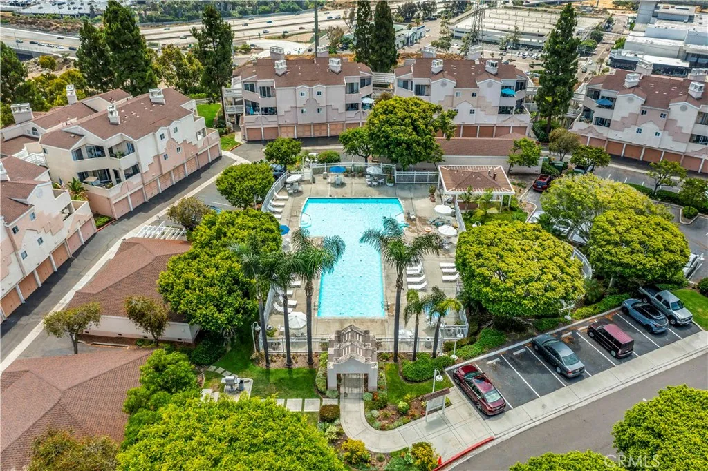 Photo #3: SW24142000 Listing 