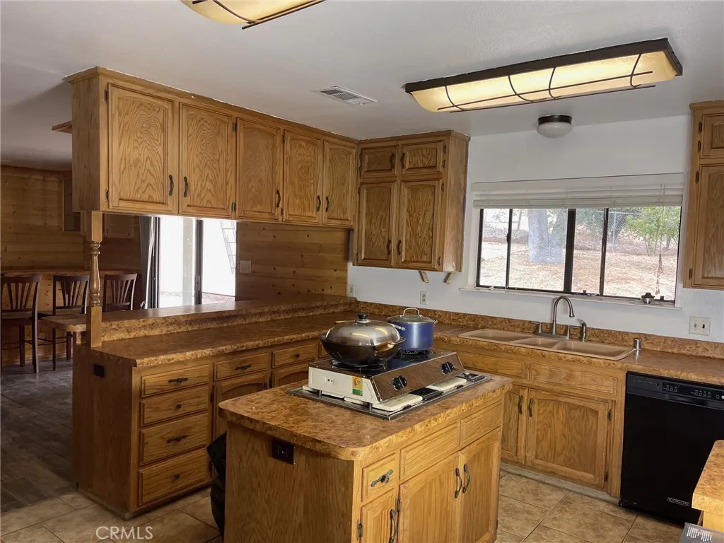 46596 Chuckwagon, Squaw Valley, Ca 93675 - Photo 4 of 24, Squaw Valley, CA