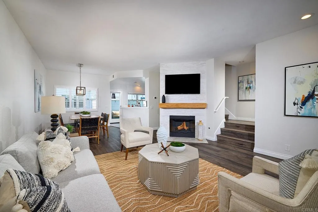 Photo #4: NDP2406227 Listing 