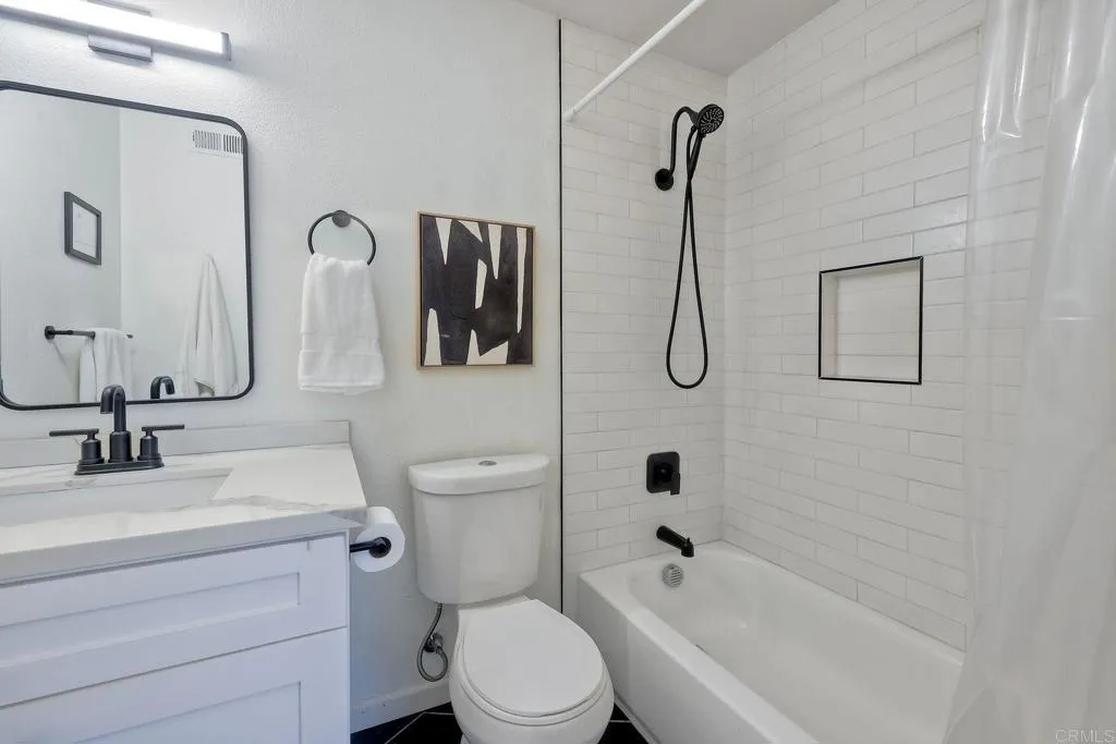 https://cdn.realtyfeed.com/cdn/127/306221037/36c102444c5fda87b804891f86c2f9d9.webp