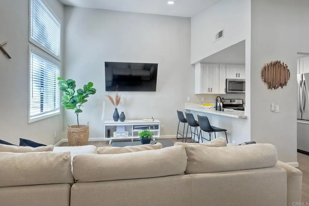 https://cdn.realtyfeed.com/cdn/127/306221037/550a0b85d15bbfe94630f9e9e00f63ed.webp