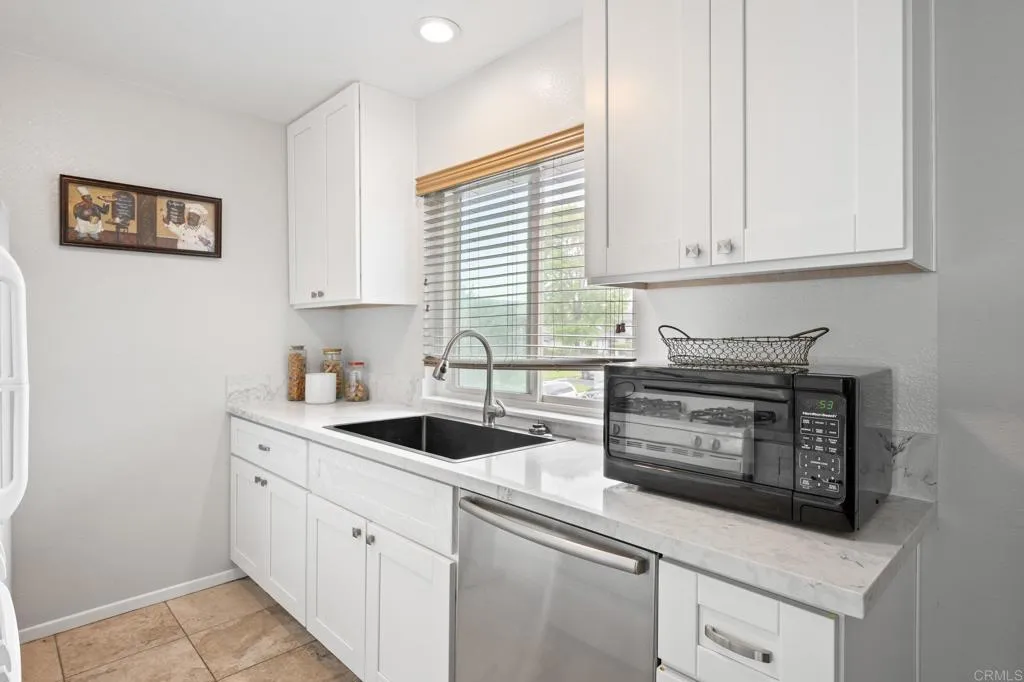https://cdn.realtyfeed.com/cdn/127/306221210/e814dcac1db065467f3eac891a8539dd.webp