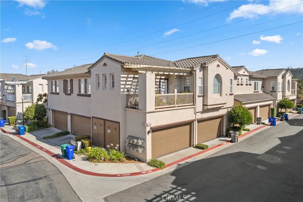 MLS: SW24147683 Condo For Sale