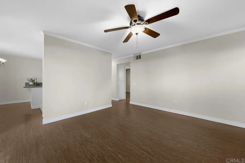 https://cdn.realtyfeed.com/cdn/127/306221905/c4d350346df438c1773ad796092ca46b.webp