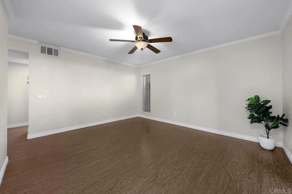 https://cdn.realtyfeed.com/cdn/127/306221905/e266b1bdf70ab70ab4c1afb82490039d.webp
