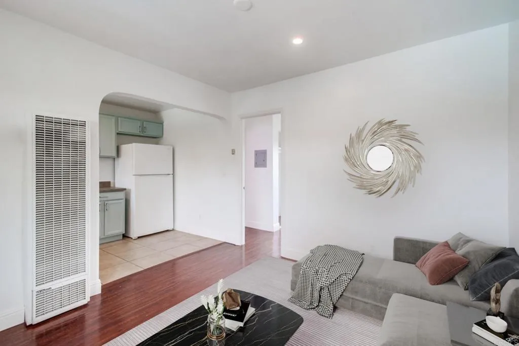 https://cdn.realtyfeed.com/cdn/127/306222985/94d0fffb794a128912498d9defcb7ccb.webp