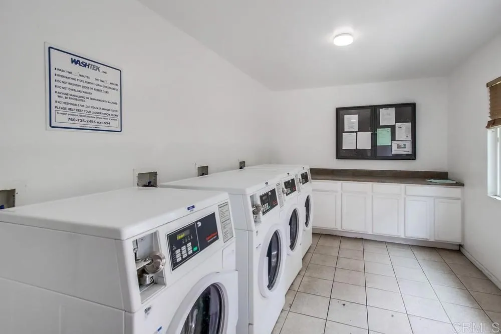 https://cdn.realtyfeed.com/cdn/127/306222985/98ee0f57ae0bdbd3a77457d4ff77a56d.webp