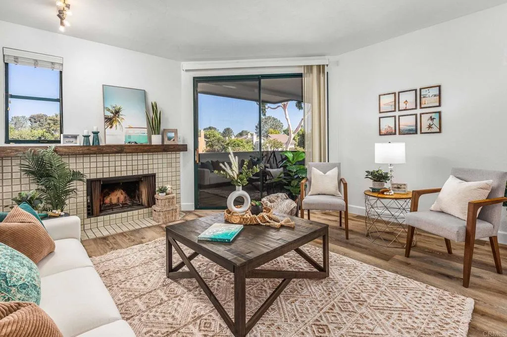 More Details about MLS # NDP2406469 : 4435 NOBEL DRIVE UNIT 13