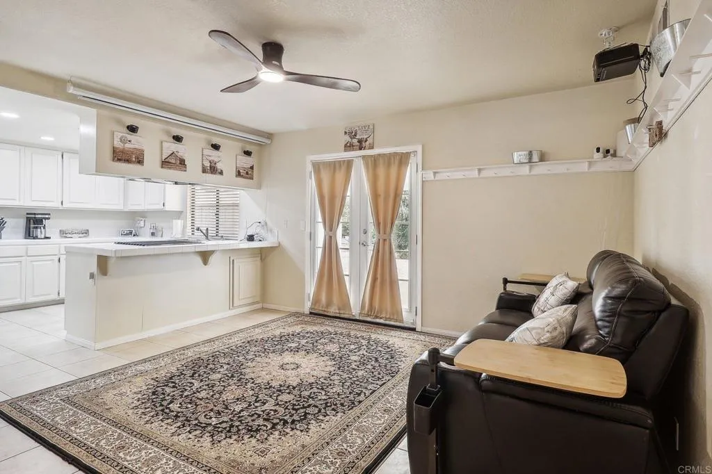 https://cdn.realtyfeed.com/cdn/127/306226786/79868572760214488f055cf4837856e4.webp