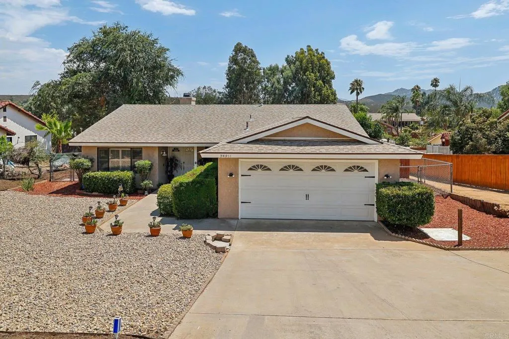 https://cdn.realtyfeed.com/cdn/127/306226786/f3d12d185070981baca74fb83a20e56b.webp