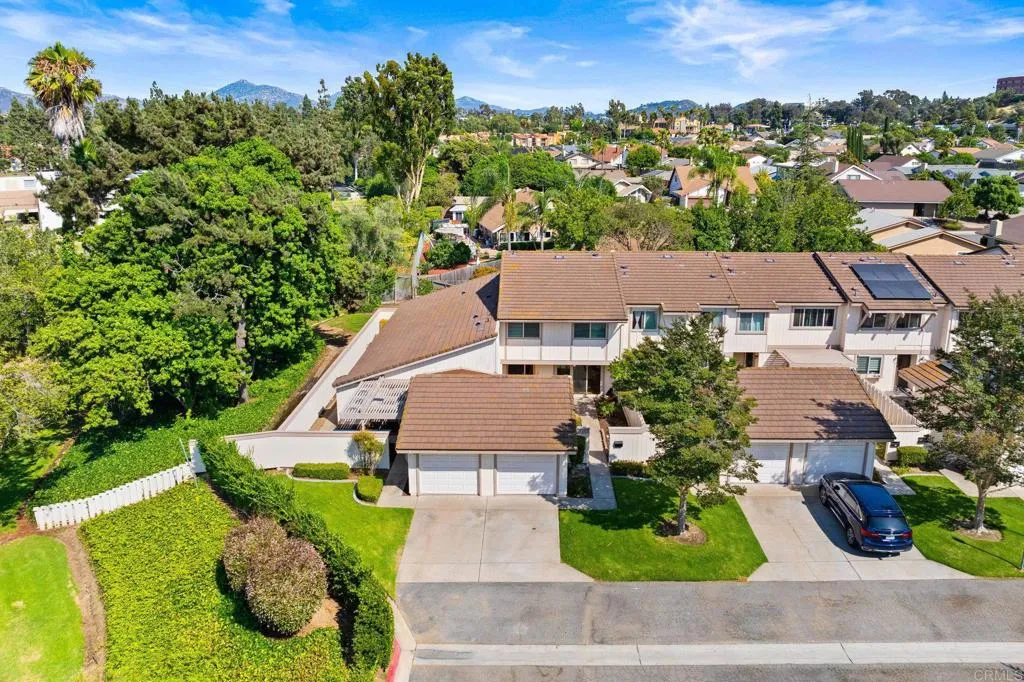 https://cdn.realtyfeed.com/cdn/127/306227605/7c7c1e7a45d175797e6ccc2b65ed9fe6.webp