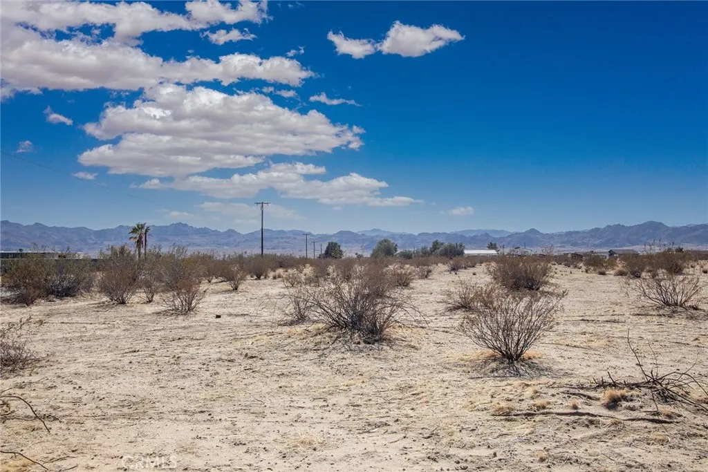 64475 Sun Mesa, Joshua Tree, Ca 92252 - Photo 3 of 9, Joshua Tree, CA